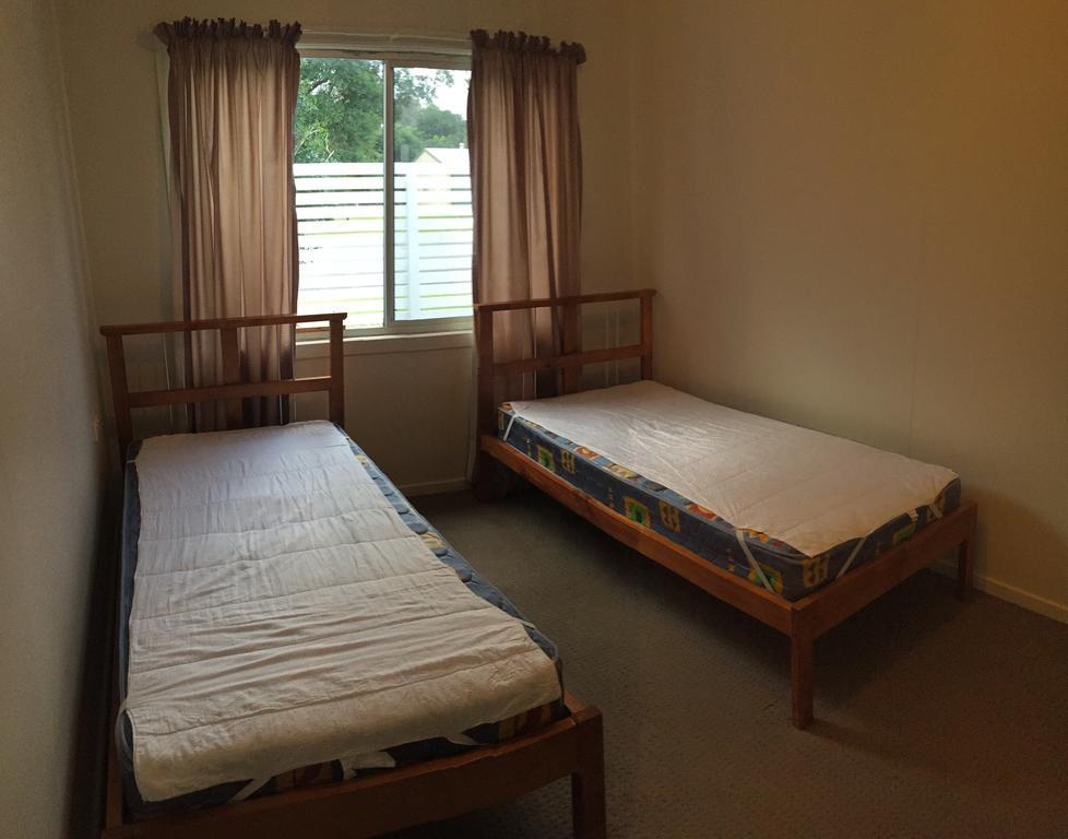 Clarence Head Caravan Park Айлука Номер фото