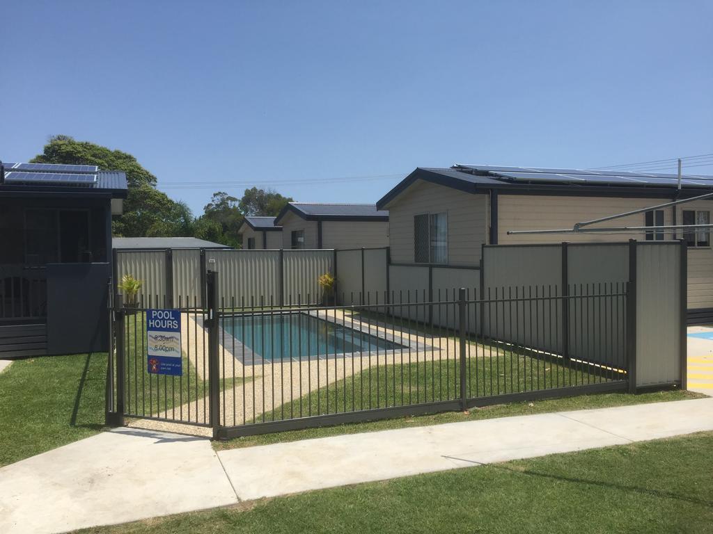 Clarence Head Caravan Park Айлука Екстер'єр фото