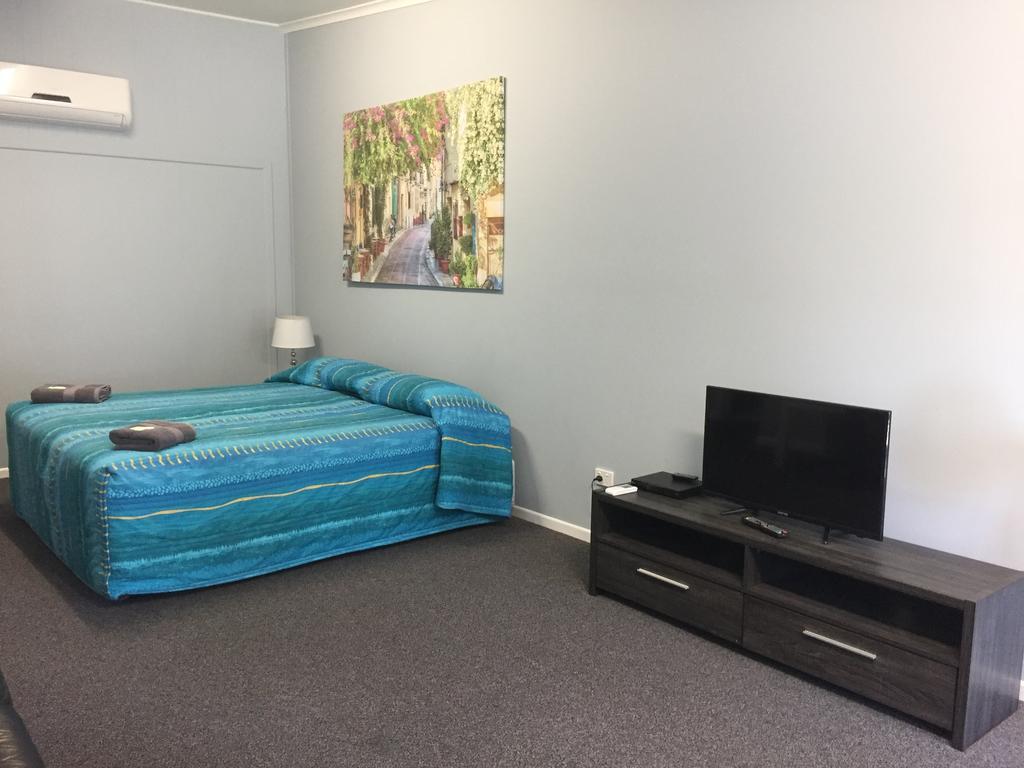 Clarence Head Caravan Park Айлука Екстер'єр фото