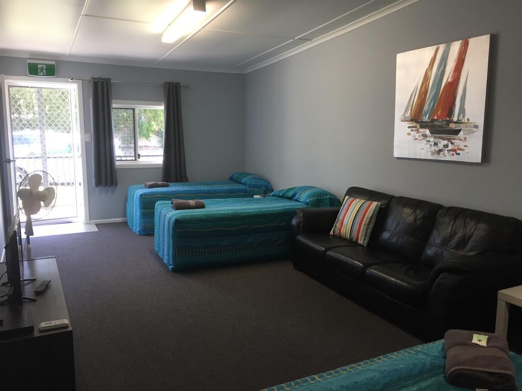 Clarence Head Caravan Park Айлука Екстер'єр фото