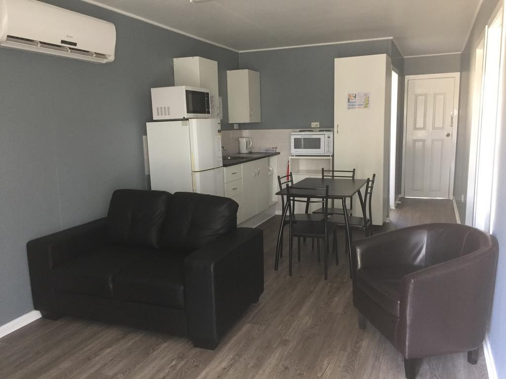 Clarence Head Caravan Park Айлука Екстер'єр фото