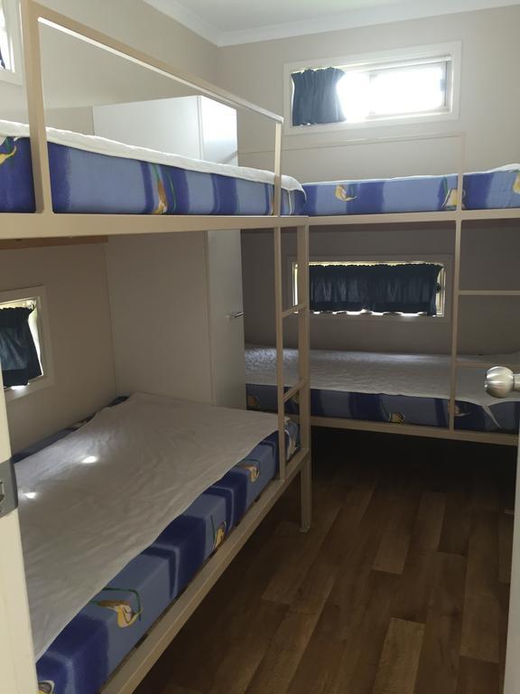 Clarence Head Caravan Park Айлука Екстер'єр фото